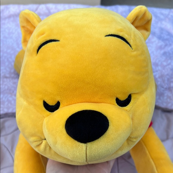 #60 Disney Cuddleez Winnie the Pooh Yellow Plush - Picture 4 of 7